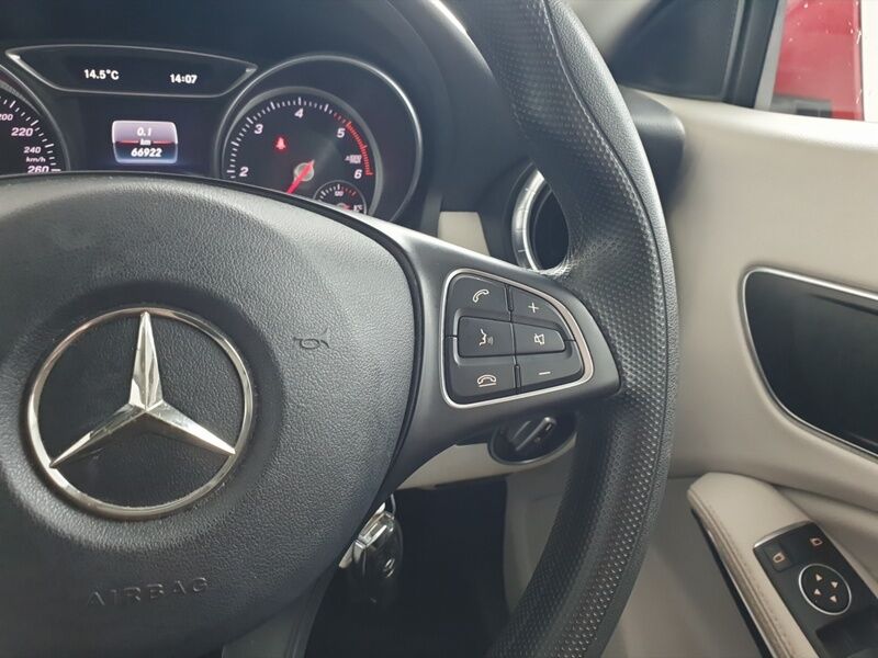 More views of Mercedes-Benz CLA