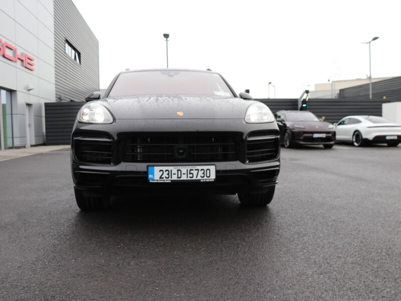 More views of Porsche Cayenne