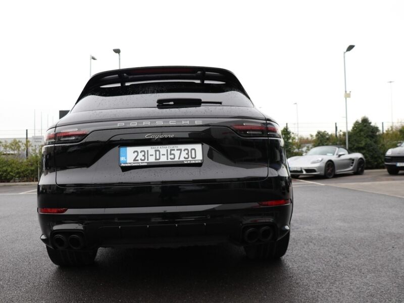 More views of Porsche Cayenne