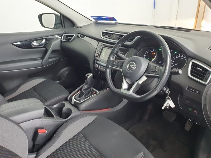 More views of Nissan QASHQAI