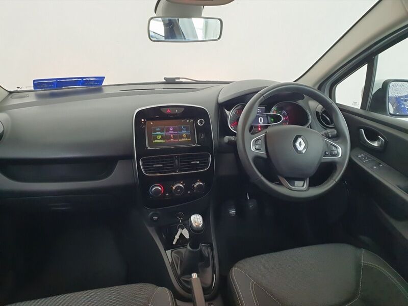 More views of Renault Clio