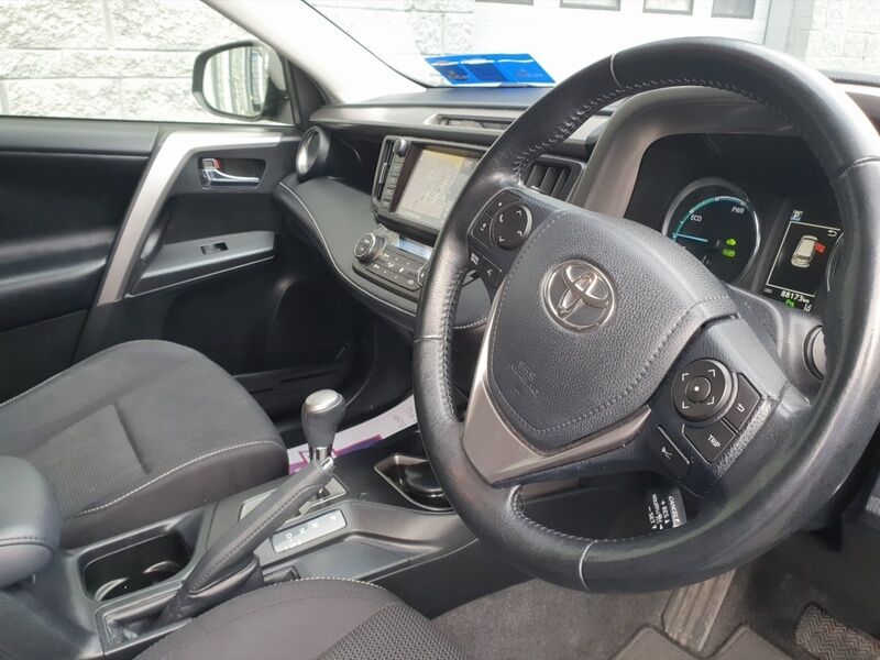 More views of Toyota Rav4