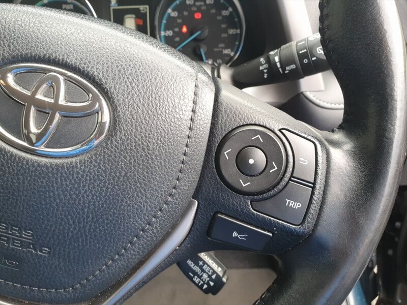 More views of Toyota Rav4