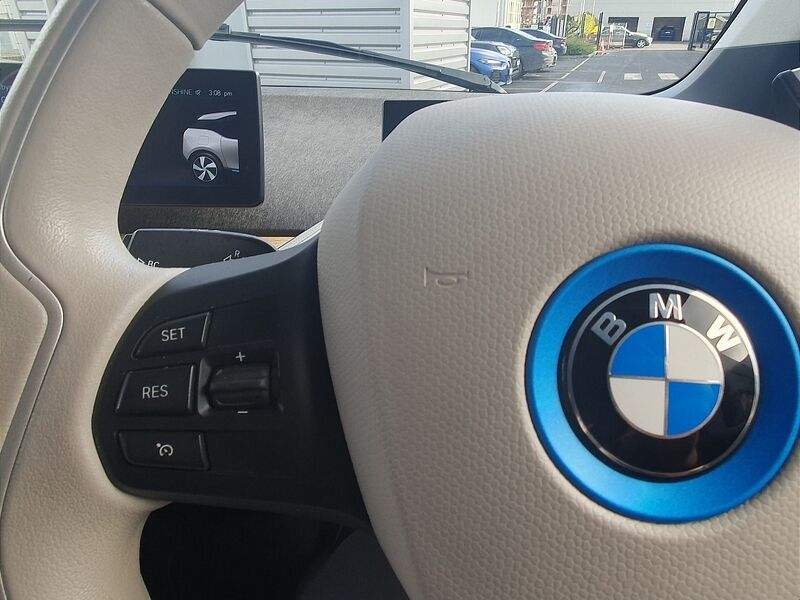 More views of BMW i3