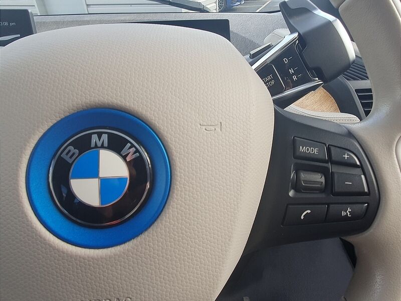 More views of BMW i3