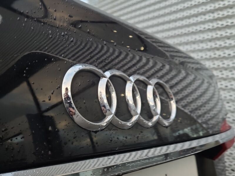 More views of Audi A6