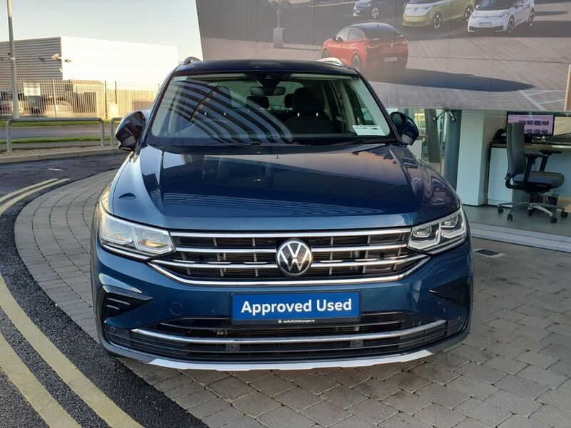 More views of Volkswagen Tiguan