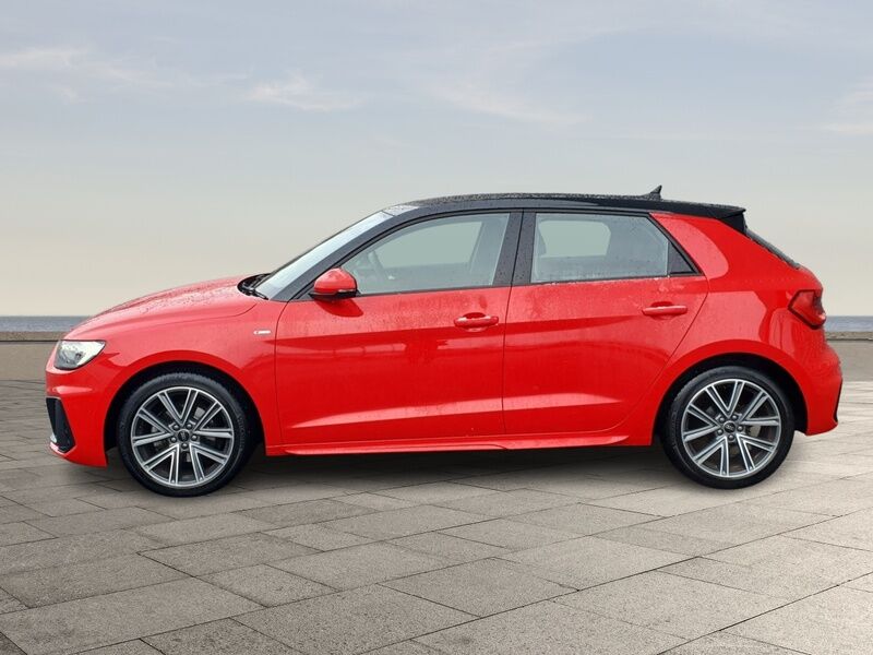 More views of Audi A1