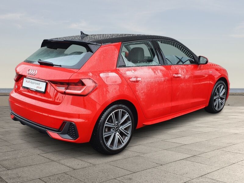 More views of Audi A1