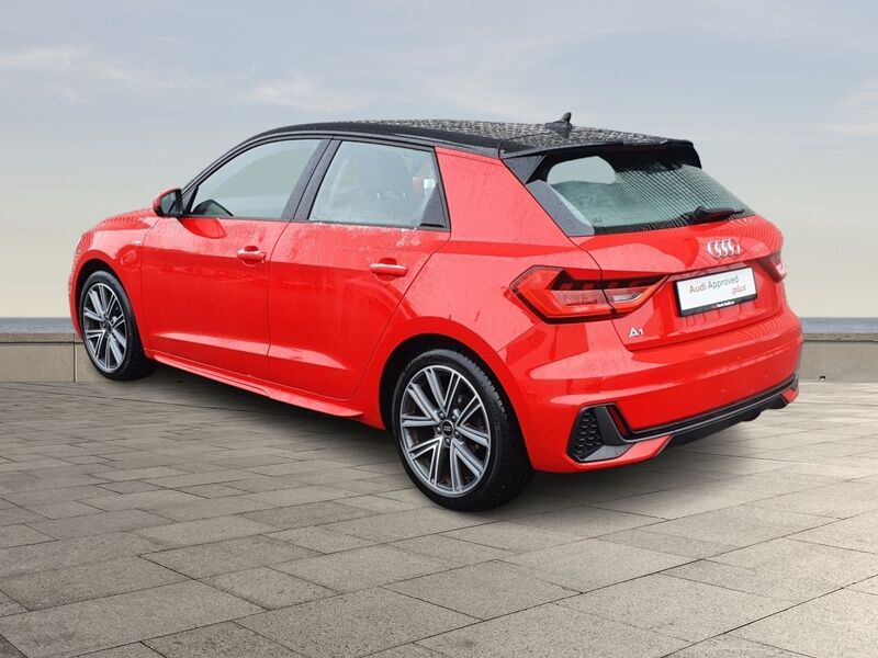 More views of Audi A1