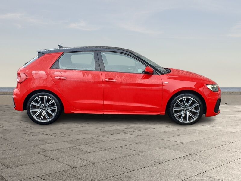 More views of Audi A1