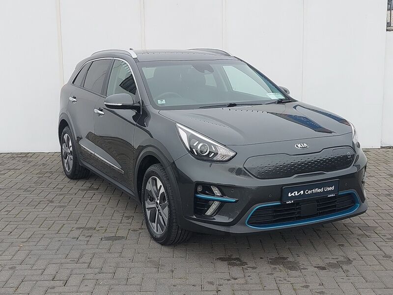 More views of Kia Niro