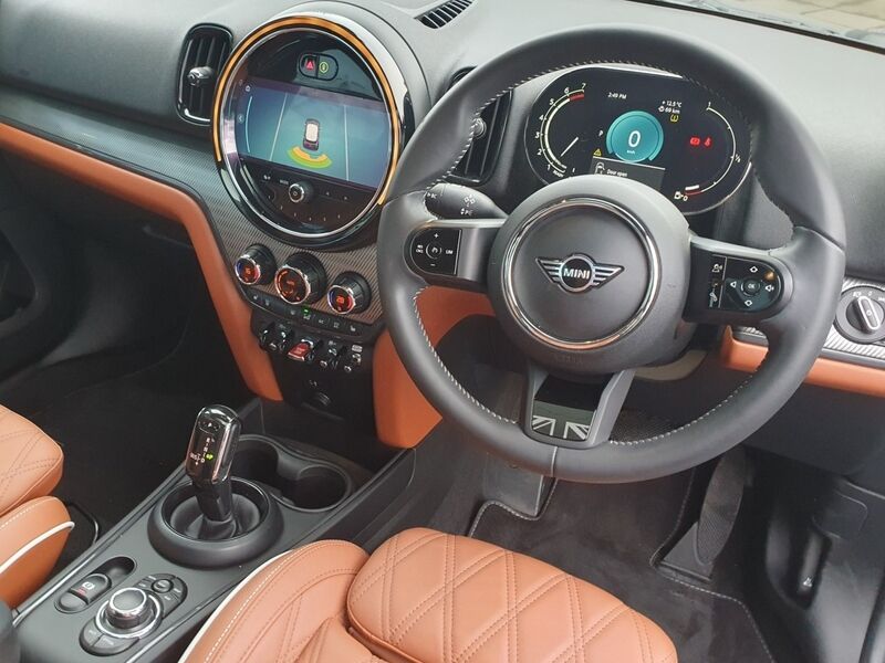 More views of MINI countryman