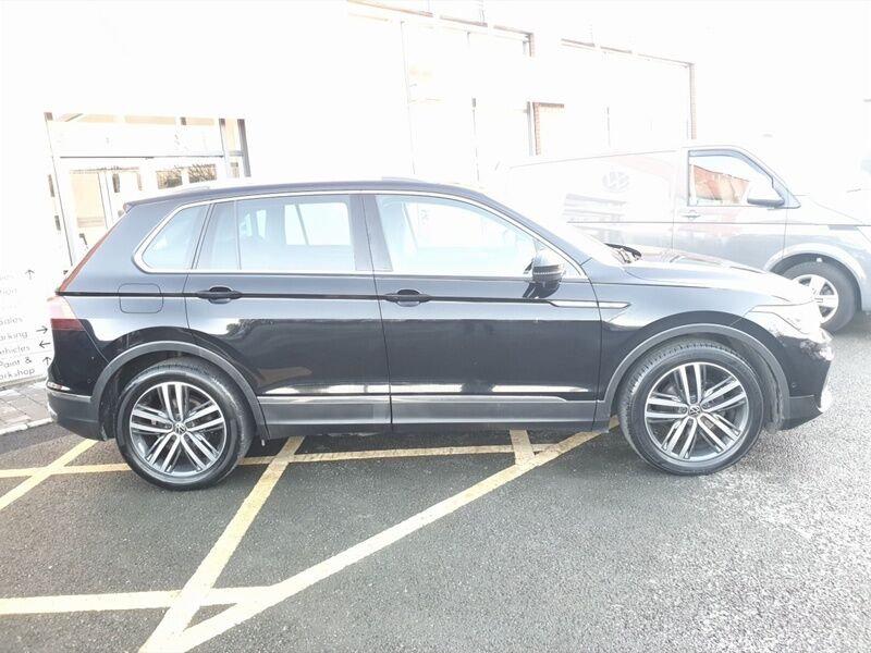 More views of Volkswagen Tiguan