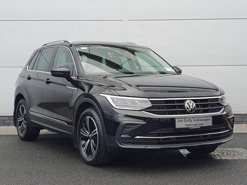 More views of Volkswagen Tiguan