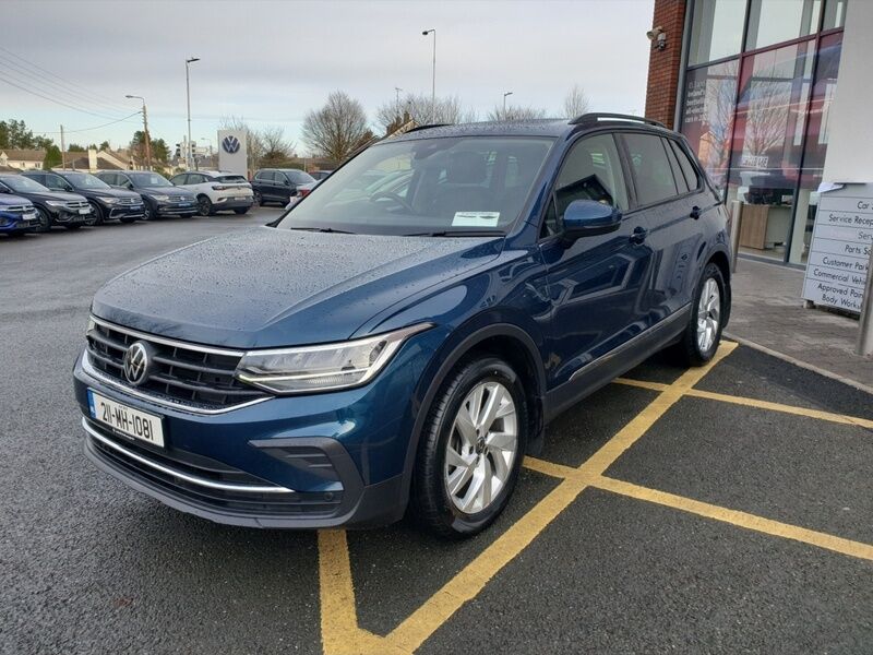 More views of Volkswagen Tiguan