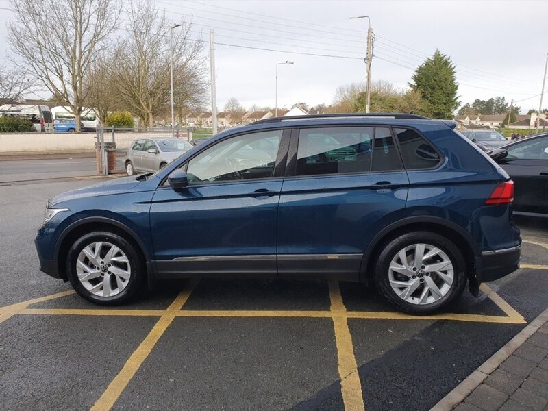 More views of Volkswagen Tiguan