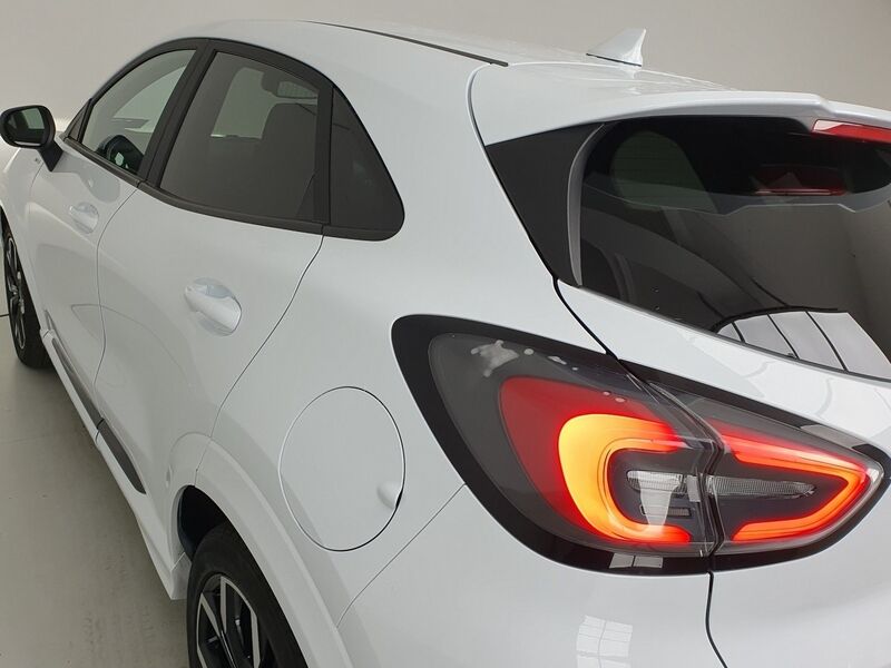 More views of Ford Puma