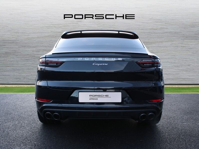 More views of Porsche Cayenne