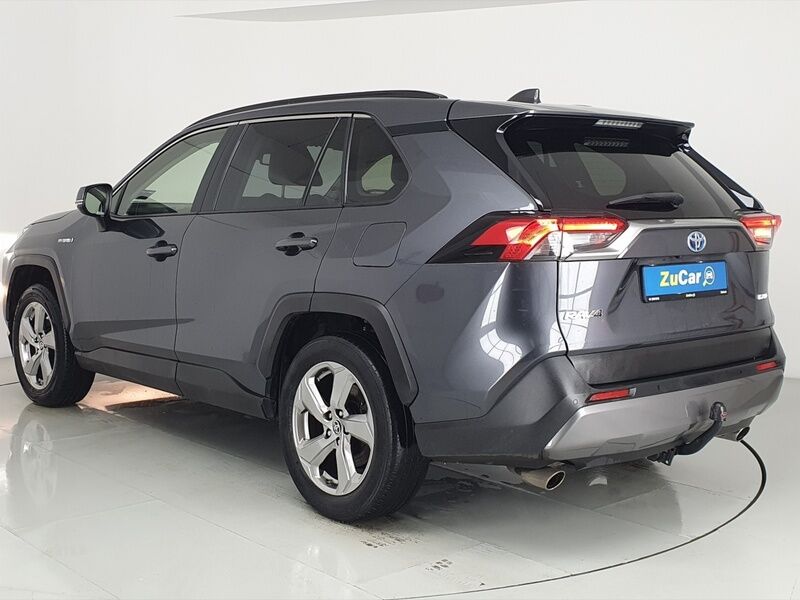 More views of Toyota Rav4