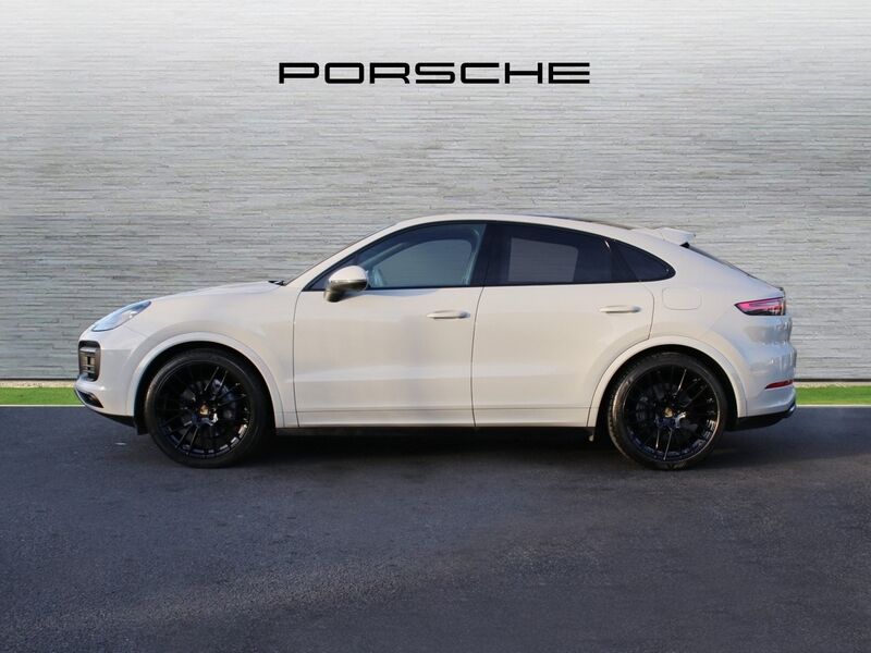 More views of Porsche Cayenne