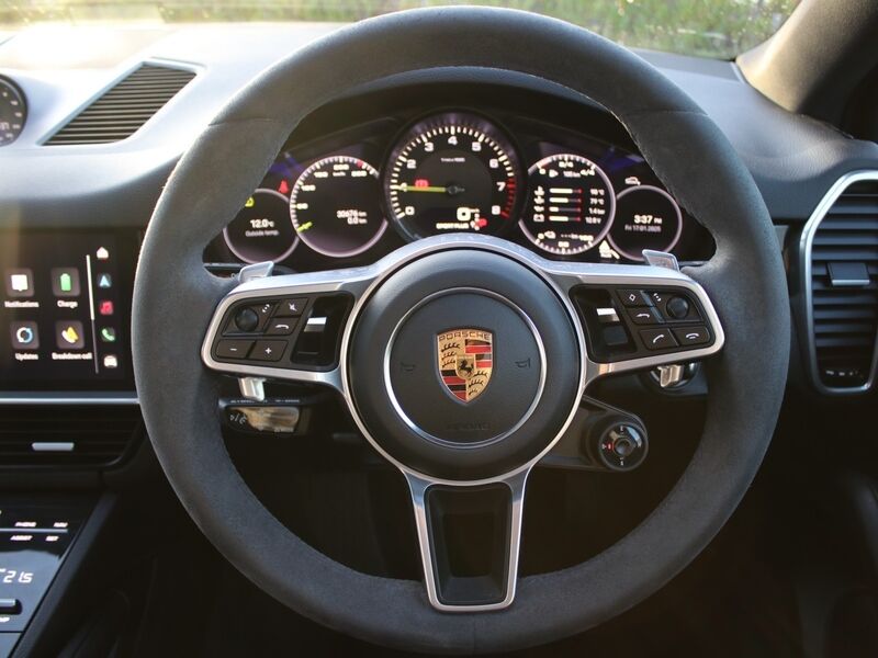 More views of Porsche Cayenne