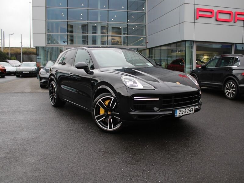 More views of Porsche Cayenne