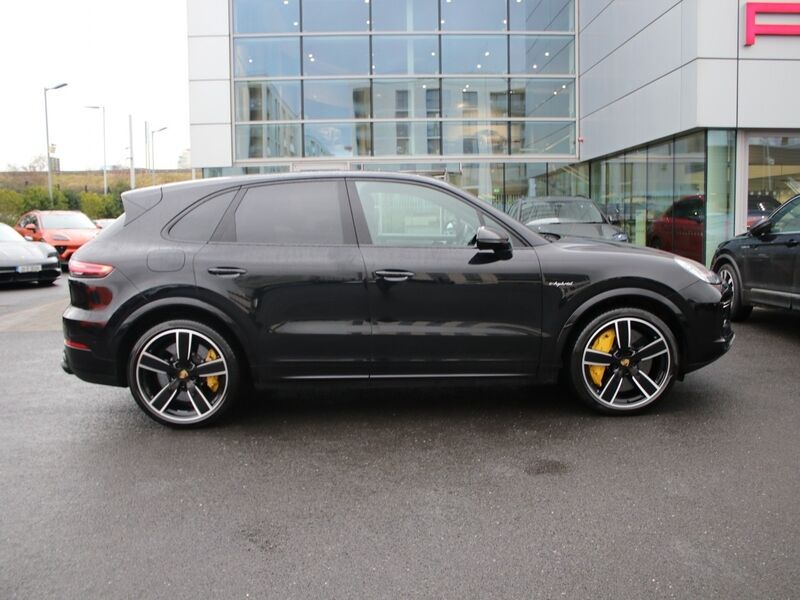 More views of Porsche Cayenne