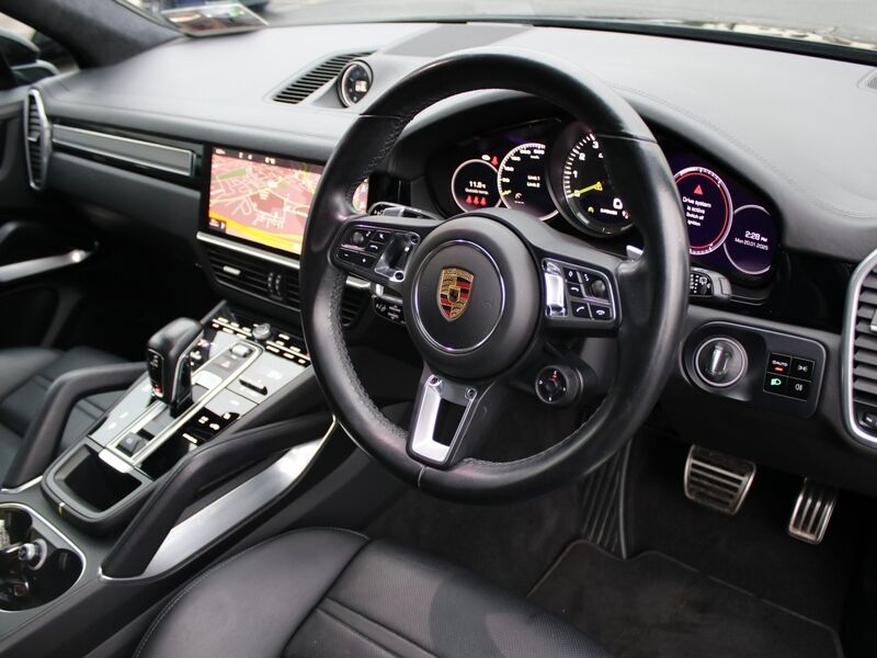 More views of Porsche Cayenne