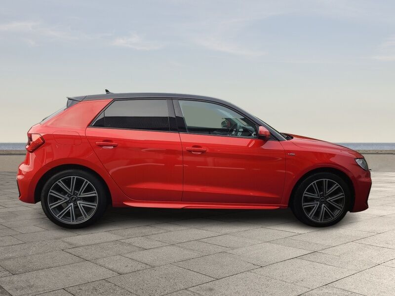 More views of Audi A1