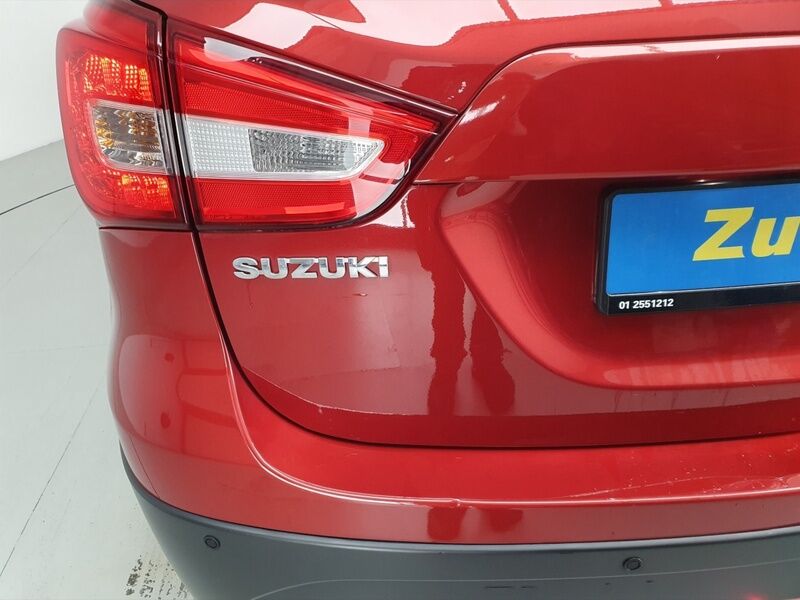 More views of Suzuki SX4