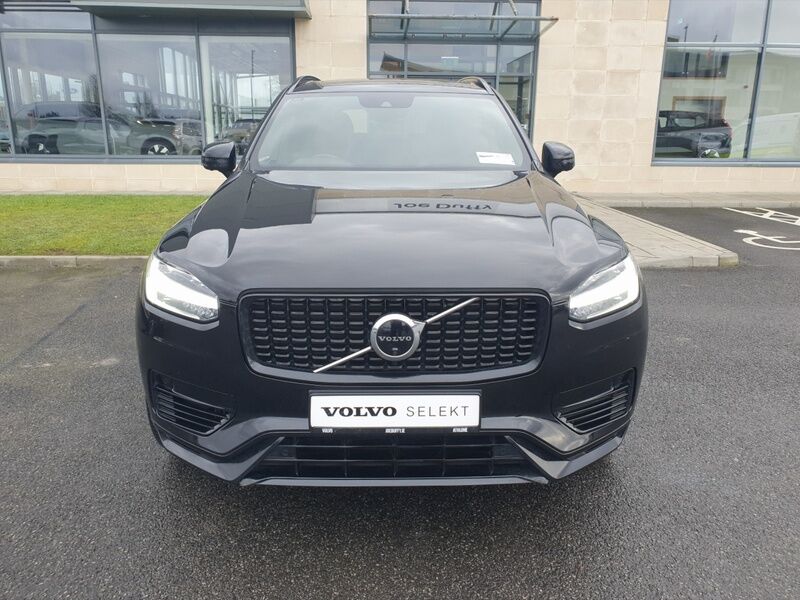 More views of Volvo XC90