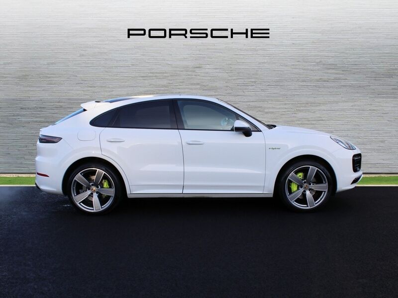 More views of Porsche Cayenne