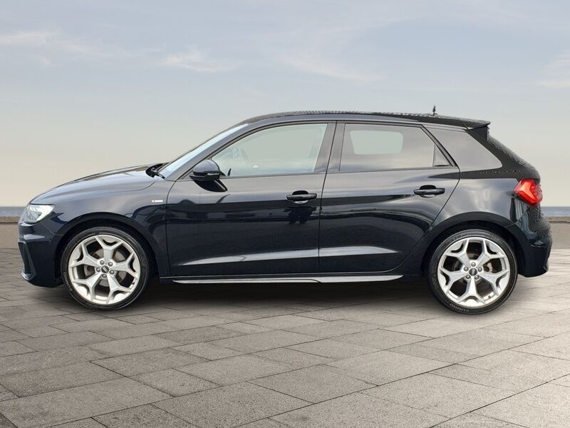 More views of Audi A1