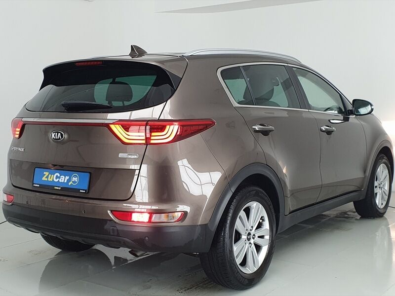 More views of Kia Sportage