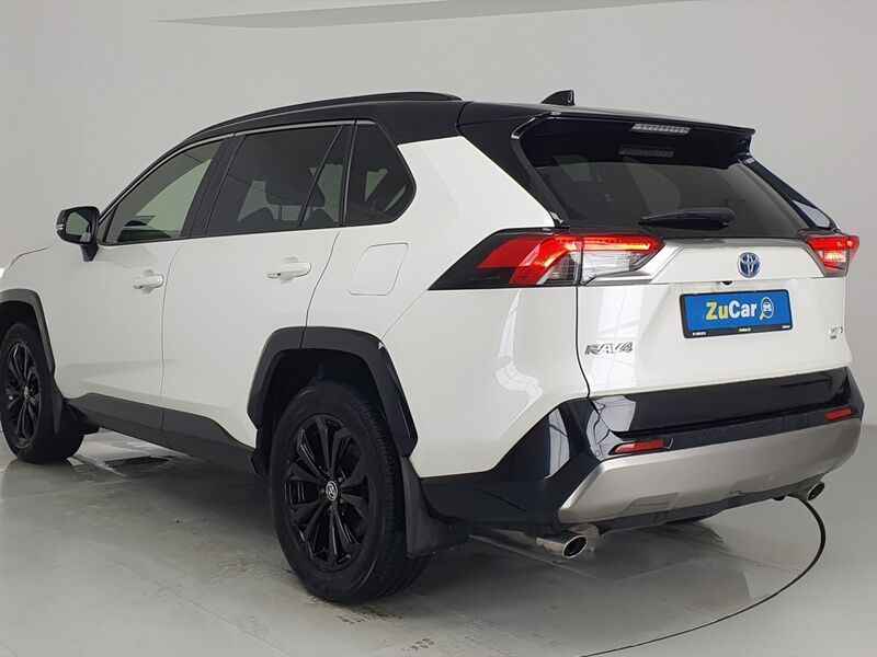 More views of Toyota Rav4