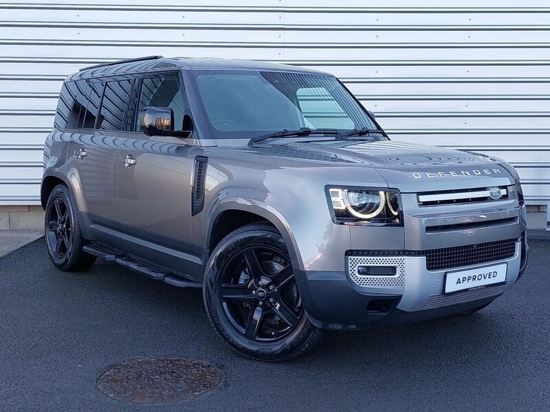 More views of Land Rover Defender