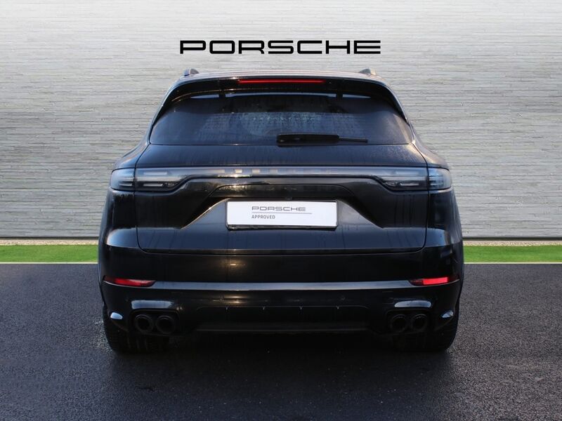 More views of Porsche Cayenne