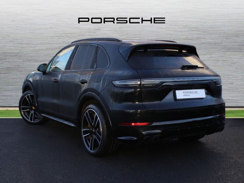 More views of Porsche Cayenne