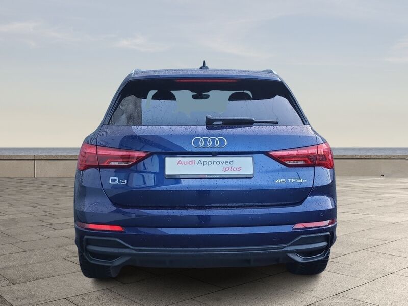 More views of Audi Q3