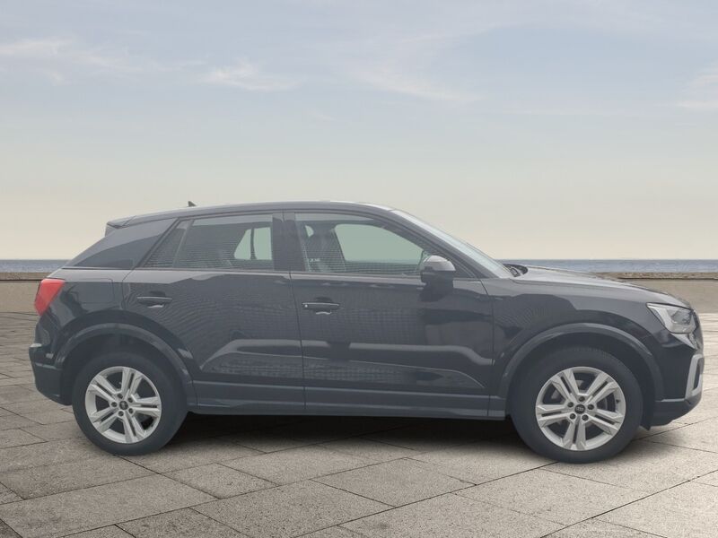 More views of Audi Q2