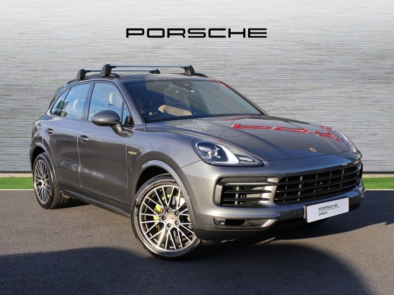 More views of Porsche Cayenne