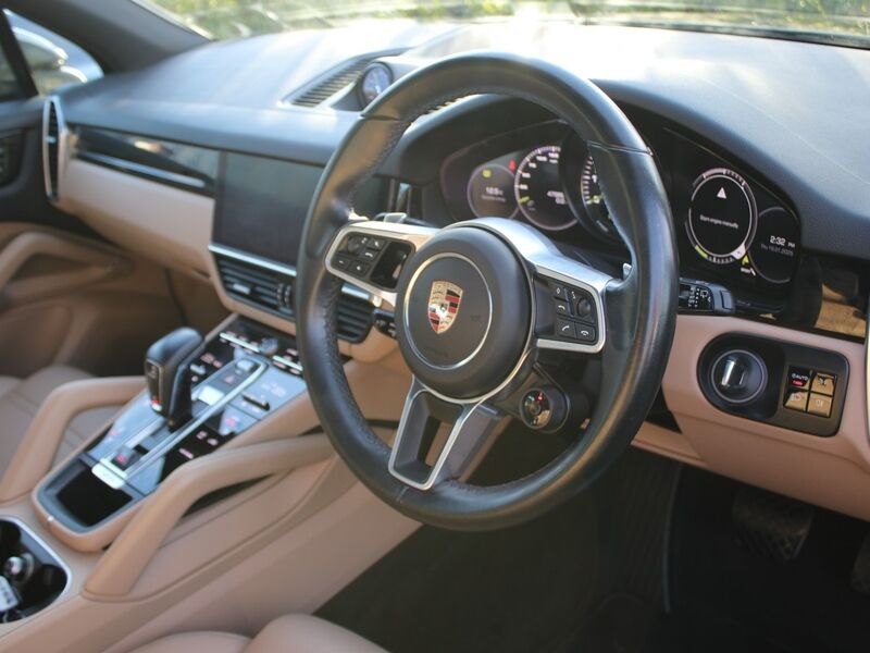 More views of Porsche Cayenne