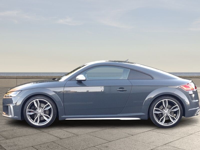 More views of Audi TTS