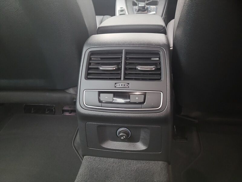 More views of Audi A4