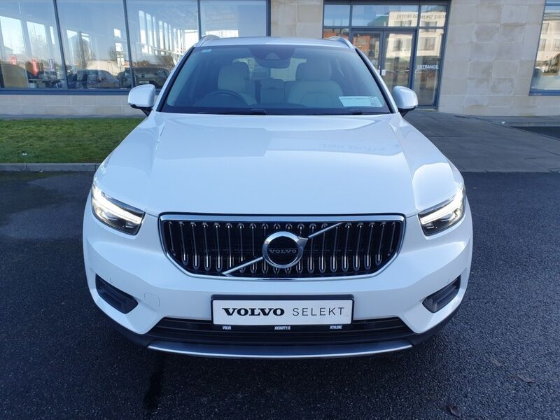 More views of Volvo XC40