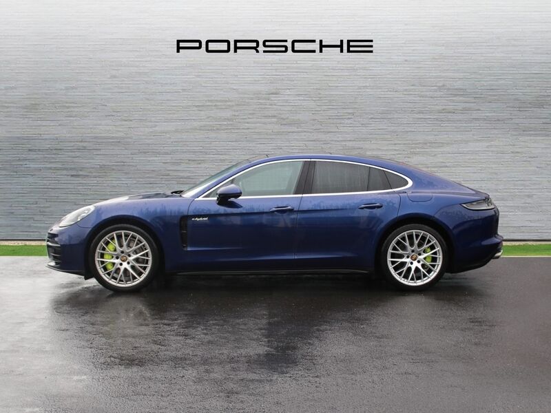 More views of Porsche Panamera