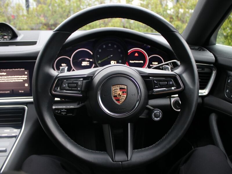 More views of Porsche Panamera