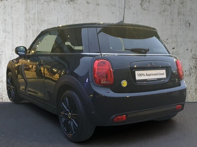 More views of MINI Hatch