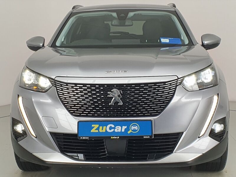 More views of Peugeot 2008